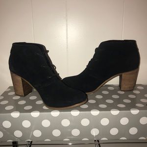 TOMS Black Suede Women's Lunata Lace-Up Booties